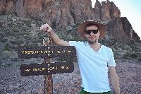 lost dutchman state park hiking