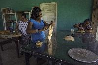 Belize San Ignacio Women_s Pottery Co-Op Workshop