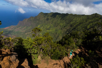 Hiking_Walimea Kauai_Credit_Hawaii Tourism Authority_HTA_Tor Johnson