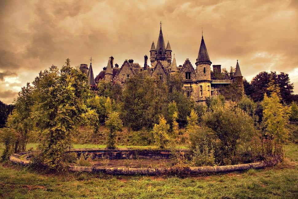 Seven Brilliantly Abandoned Castles - Canadian Traveller